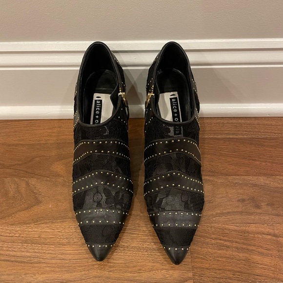 Alice + Olivia Calissa Studded Heel Lace Ankle Booties Pointed Toe Women’s sz 8 - Picture 8 of 14